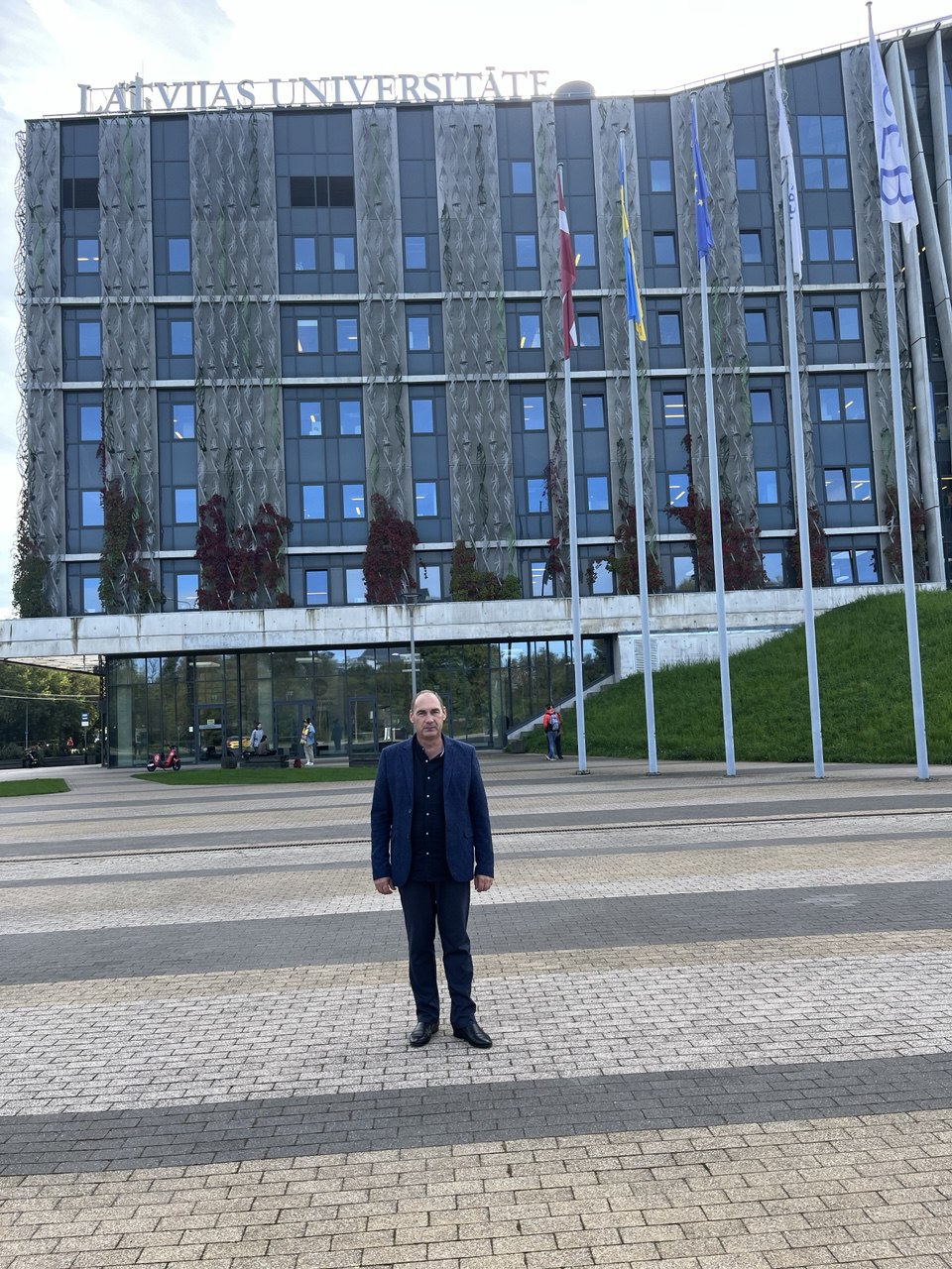 photo_2025-12-17_11-50-44