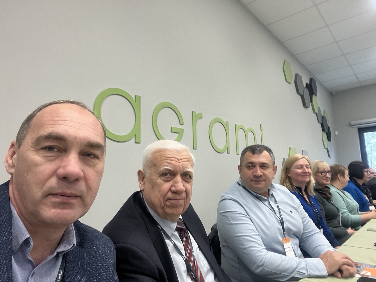 photo_2025-12-17_11-50-54