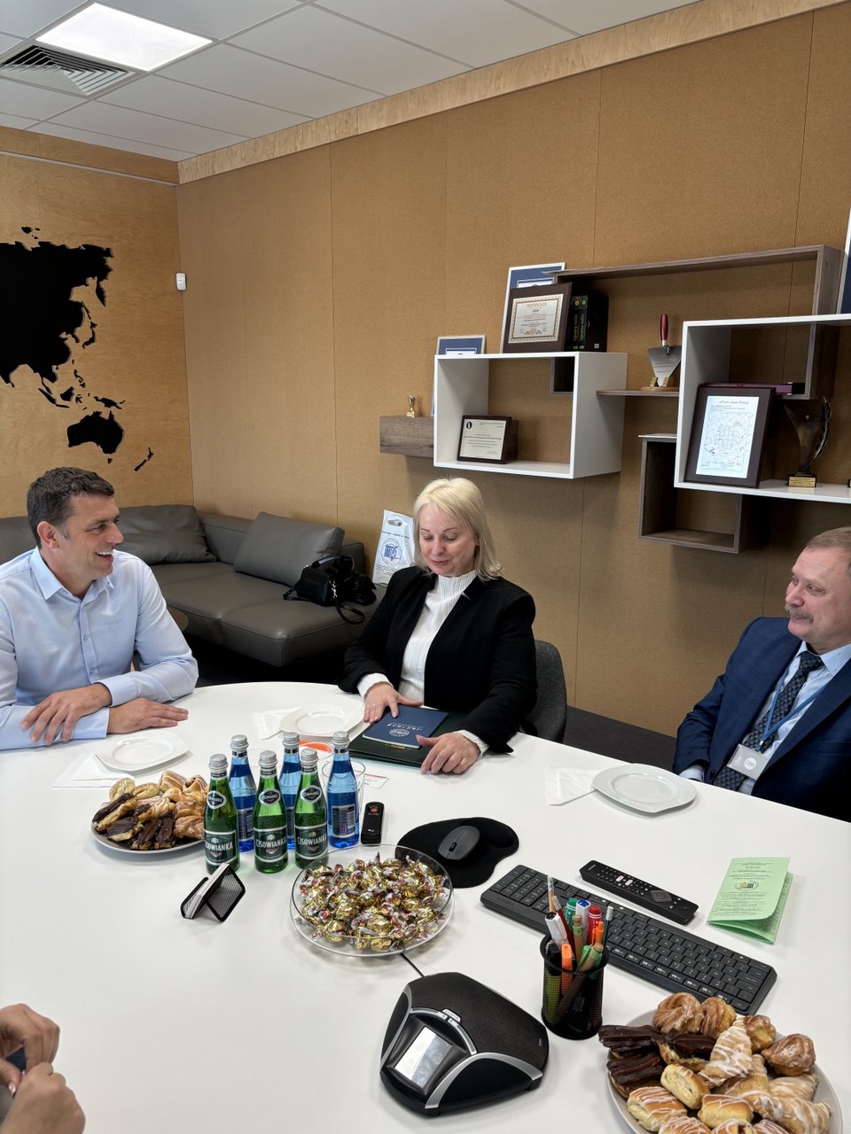 photo_2025-12-17_11-51-28