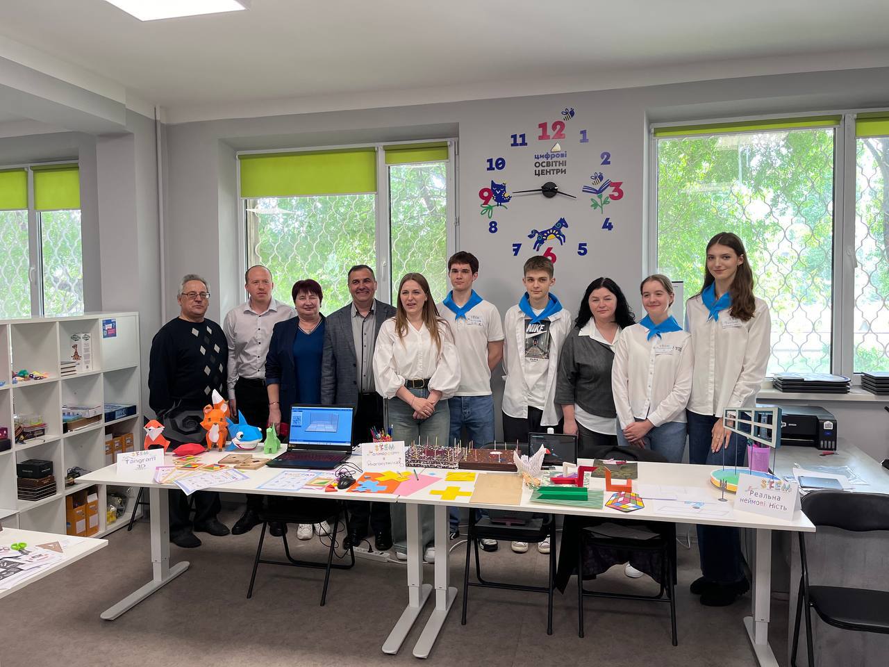 photo_5283108545346263471_y